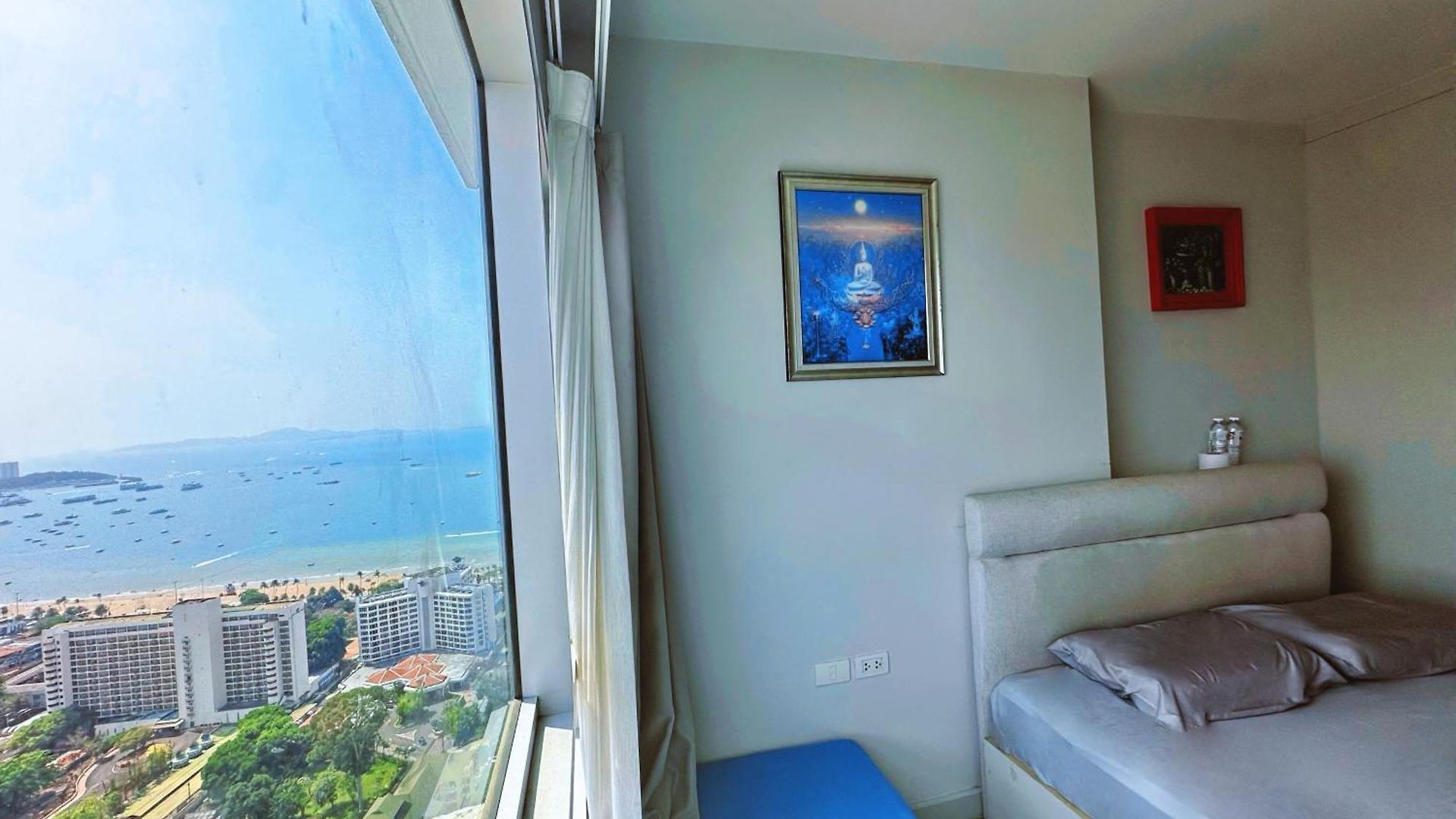 Centric Sea 40th Floor Sea View Infinity Pool On The Floor 21 Terminal Centum Walking Street 6th Lane Temple Of Truth Pattaya