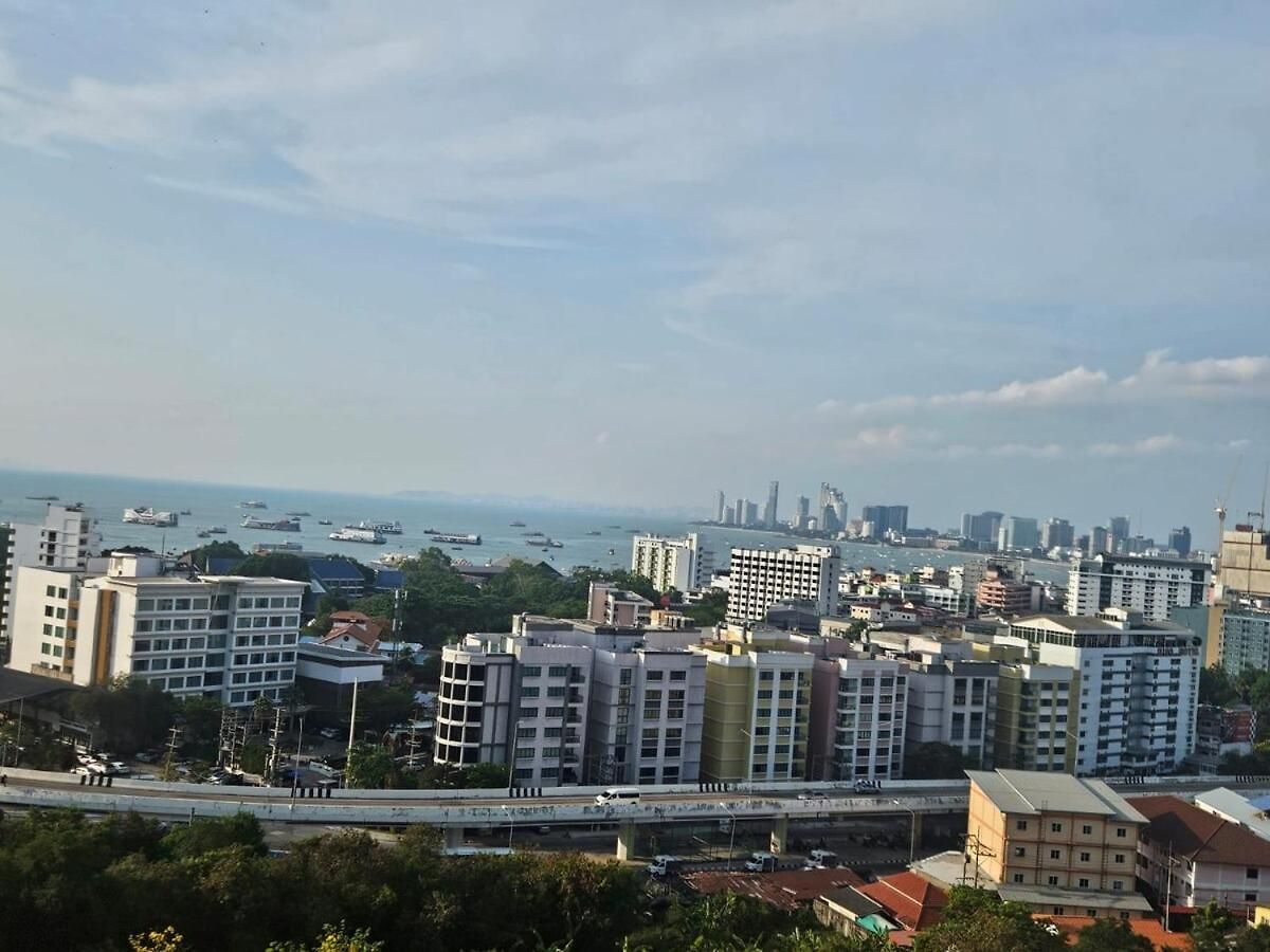 Apartment Alt Acco At Unixx South