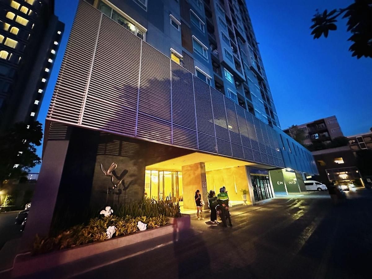 Centric Sea 40th Floor Sea View Infinity Pool On The Floor 21 Terminal Centum Walking Street 6th Lane Temple Of Truth Apartment