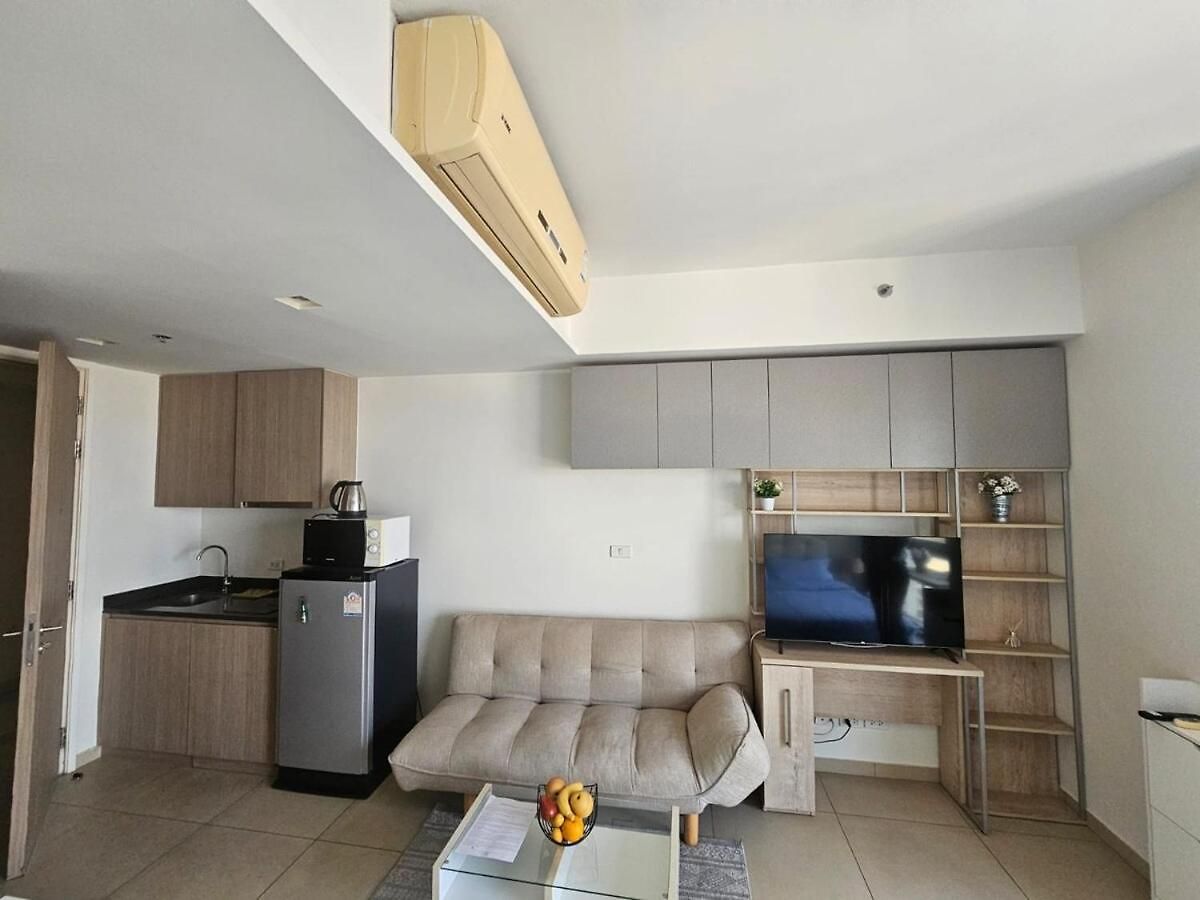Apartment Alt Acco At Unixx South *