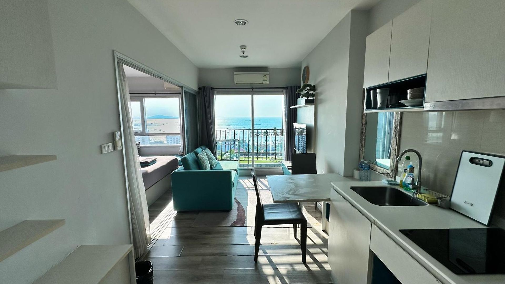 Centric Sea 21st Floor Sea View Floor Infinity Pool 21 Terminal Centara Walking Street 6th Lane Temple Of Truth Apartment