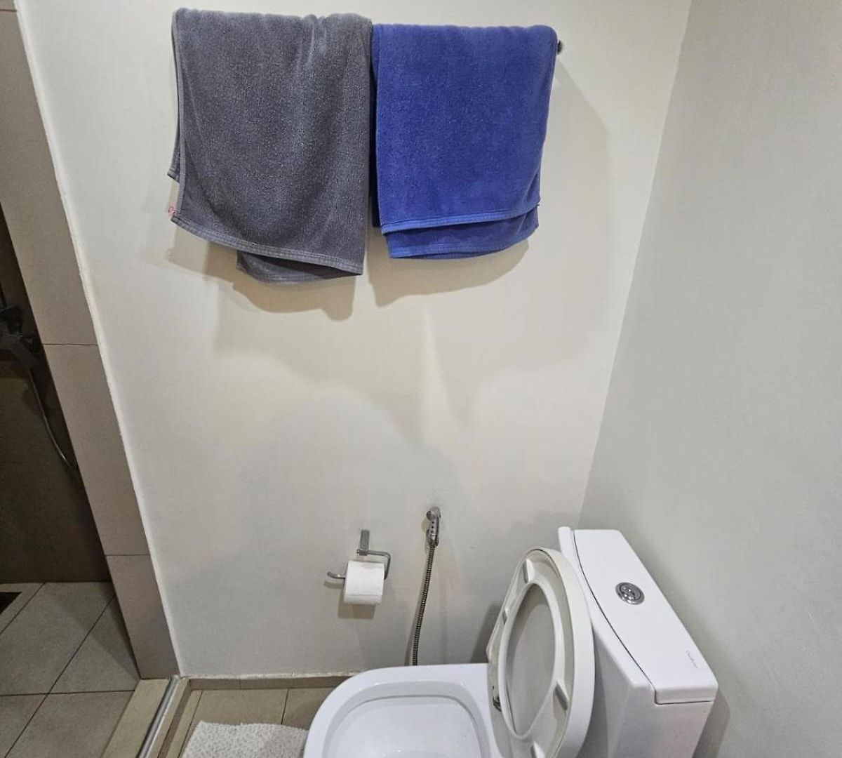 Alt Acco At Unixx South Apartment *