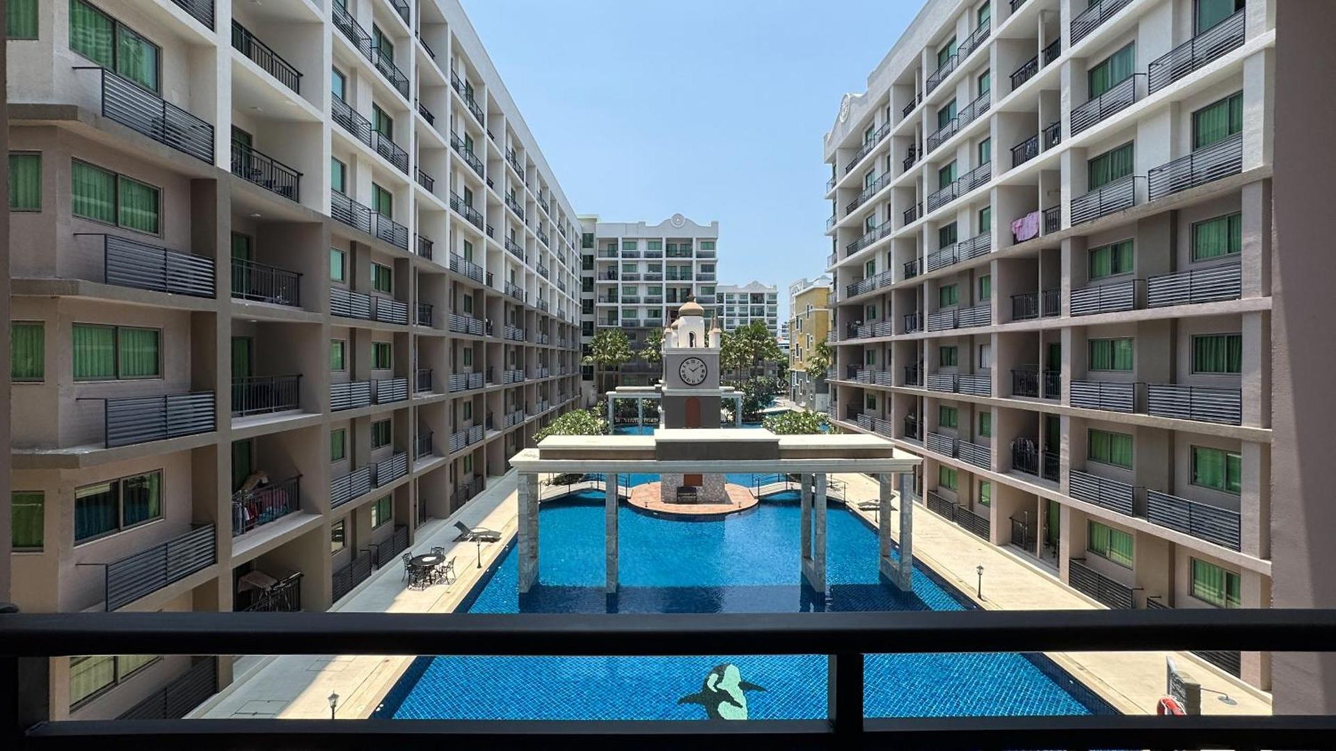 Arcadia Continental Free Electricity * Pattaya