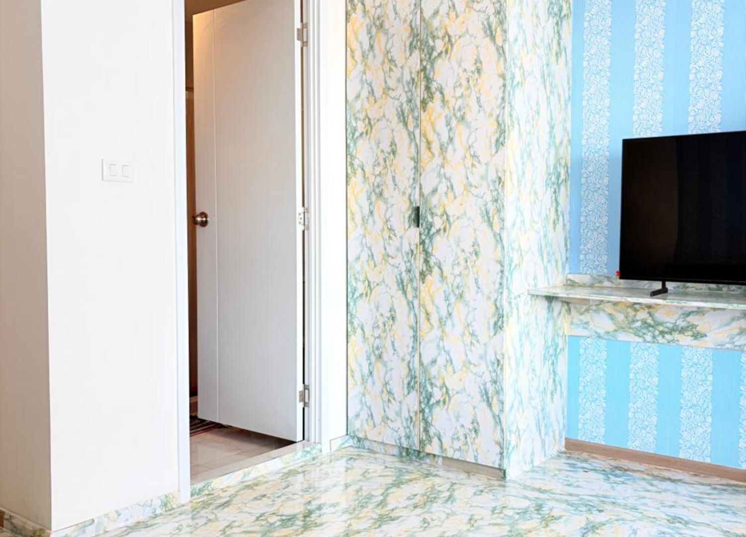 Apartment Vay Pothisan I