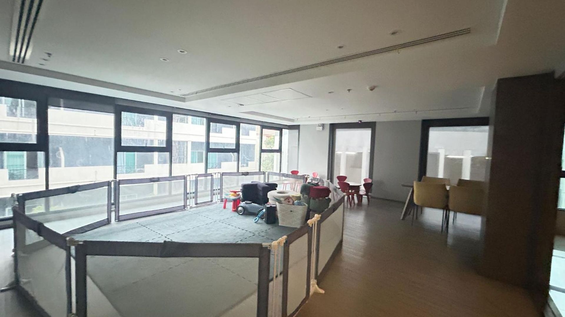 The Base Thai Apartment *