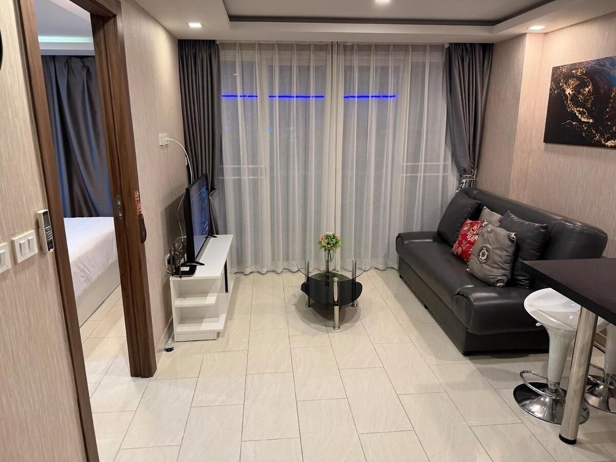 Apartment Grand Avenue - - New Pattaya