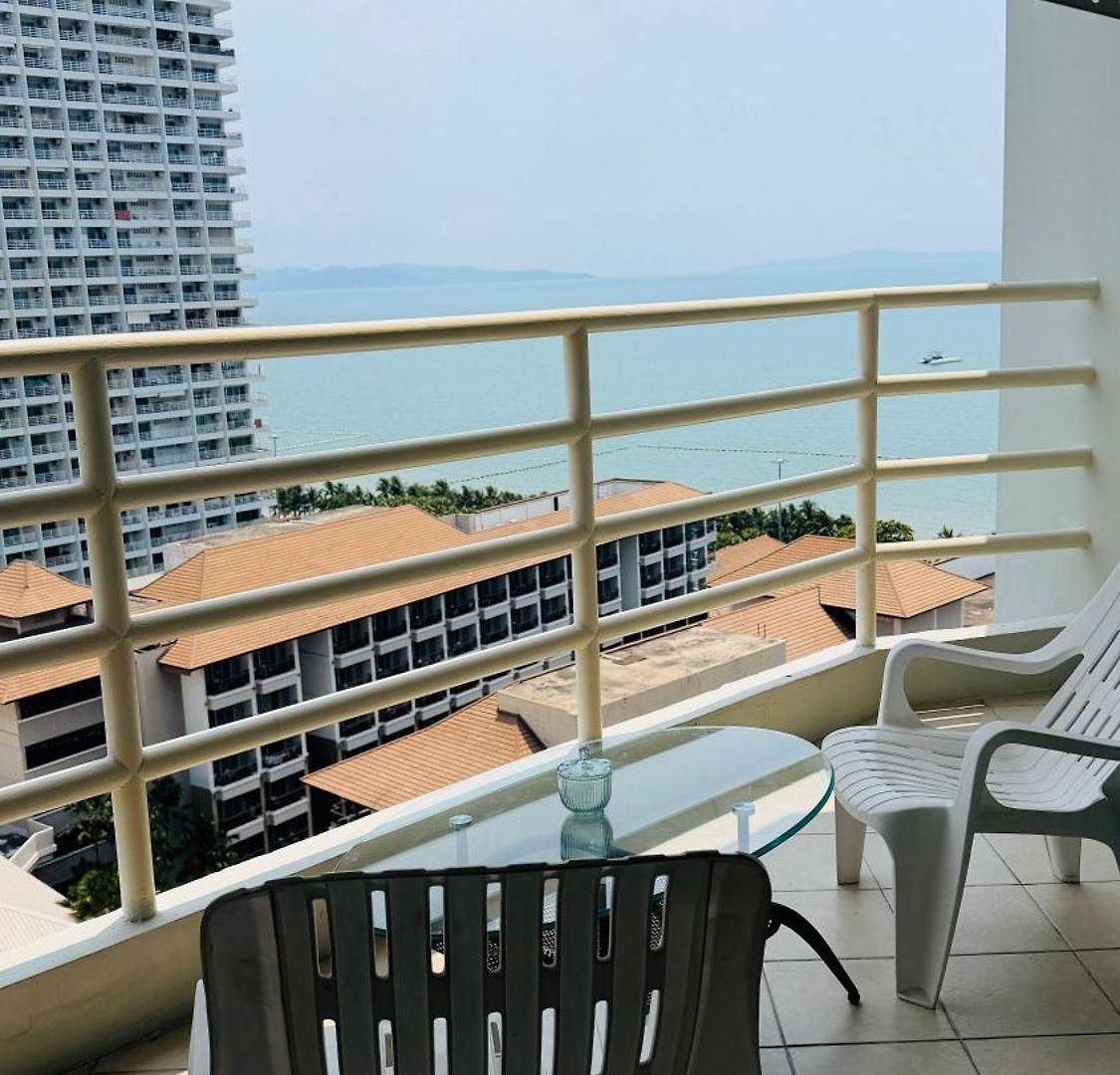 Apartment Panoramic Seaview Right In Front Of Jomtien View Talay 5c Pattaya