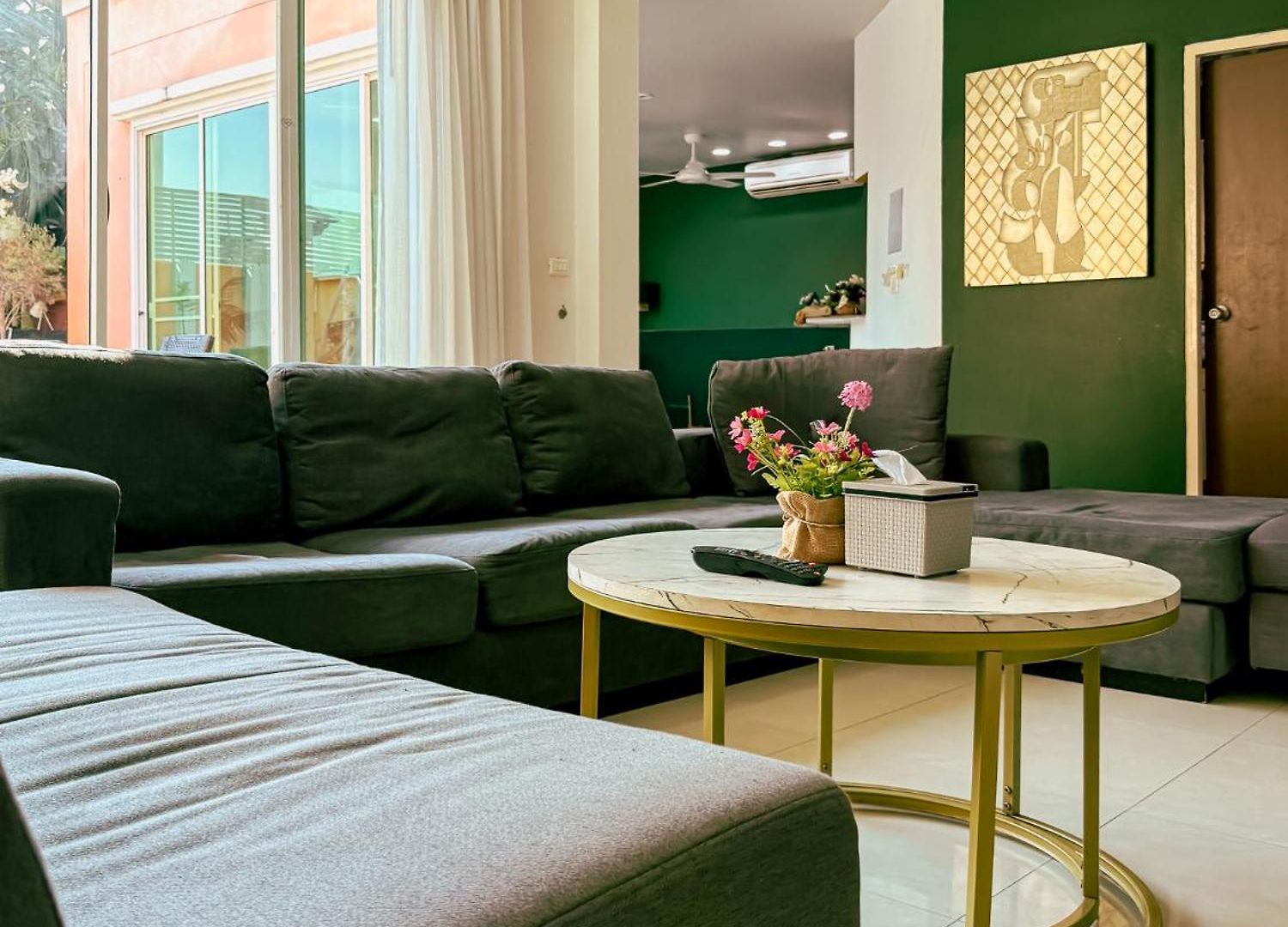 Magnitude 6 Bedroom In Pratumnak
