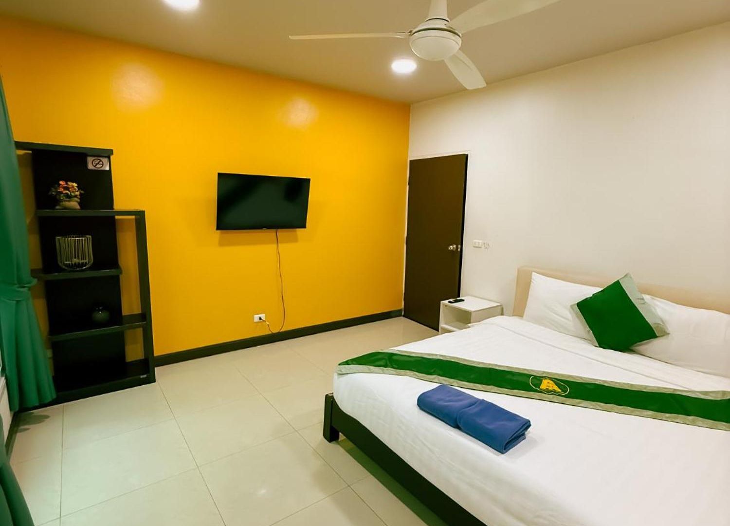 Magnitude 6 Bedroom In Pratumnak *