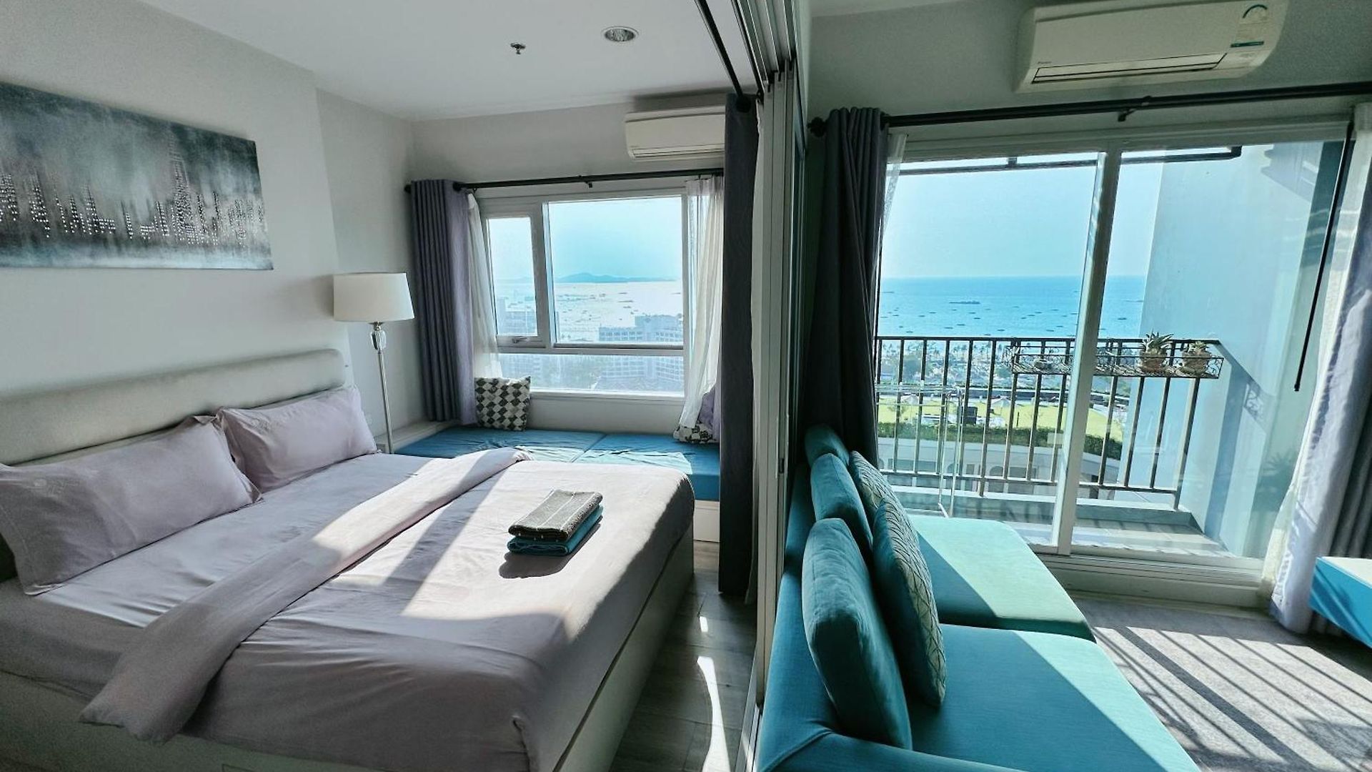 Apartment Centric Sea 21st Floor Sea View Floor Infinity Pool 21 Terminal Centara Walking Street 6th Lane Temple Of Truth *