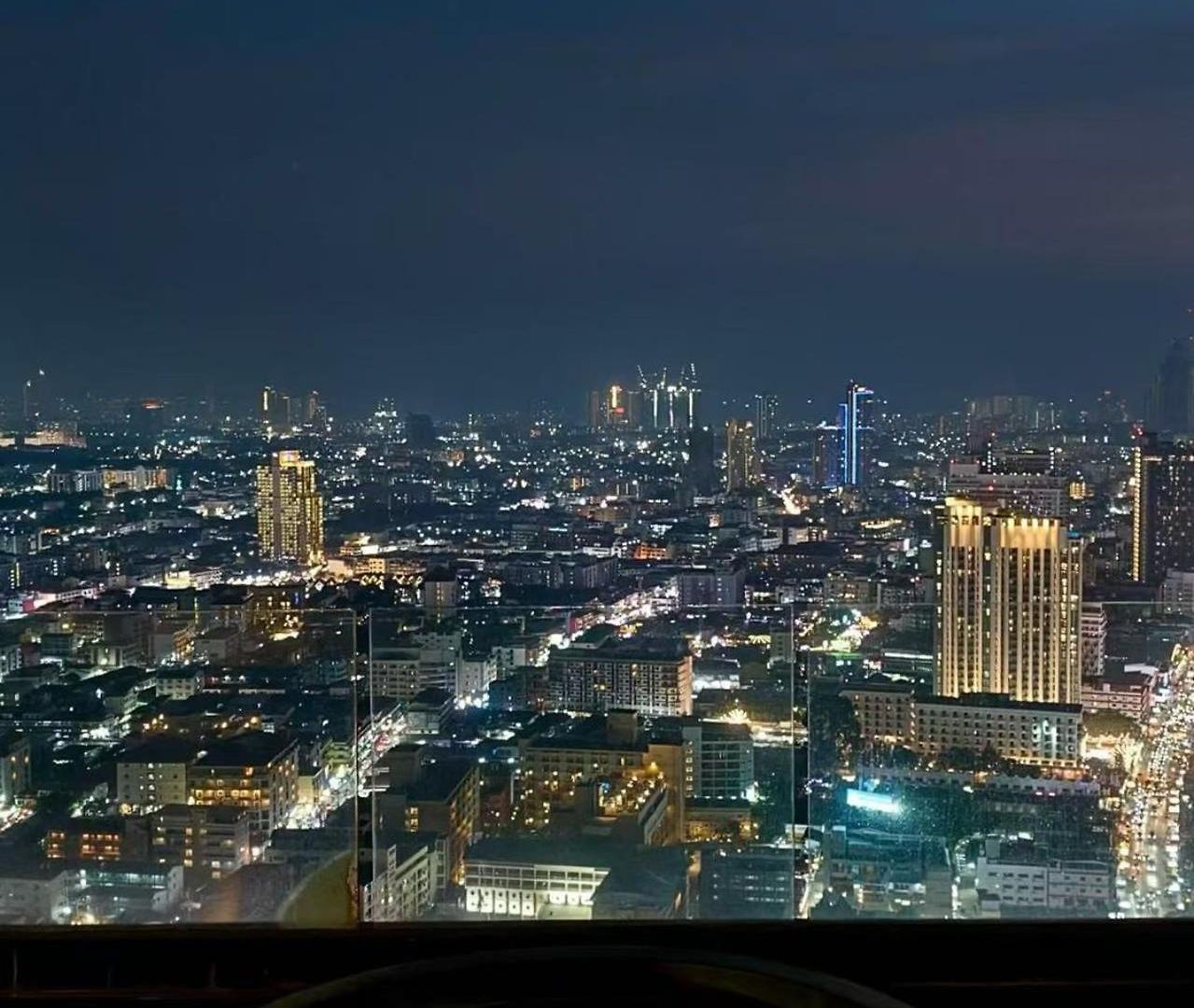 Centric Sea 40th Floor Sea View Infinity Pool On The Floor 21 Terminal Centum Walking Street 6th Lane Temple Of Truth Apartment