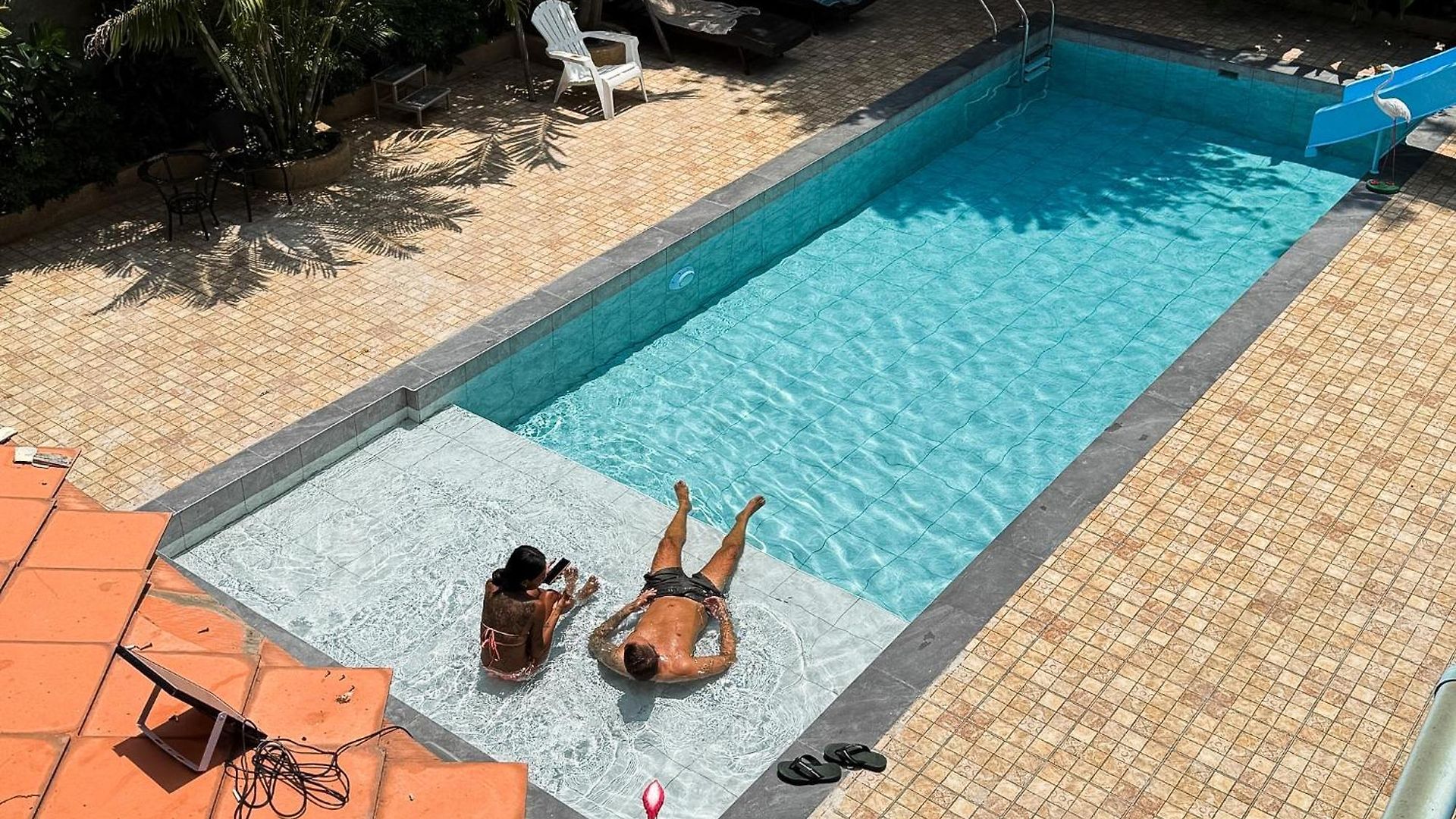 Cocoon Hideaway