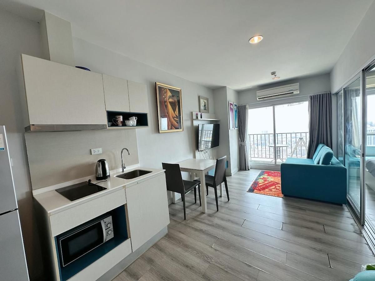Apartment Centric Sea 40th Floor Sea View Infinity Pool On The Floor 21 Terminal Centum Walking Street 6th Lane Temple Of Truth *