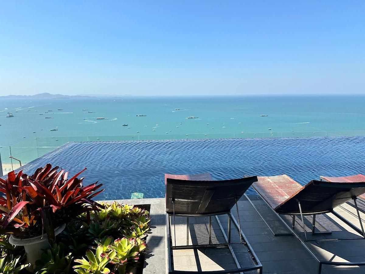 Apartment Centric Sea 40th Floor Sea View Infinity Pool On The Floor 21 Terminal Centum Walking Street 6th Lane Temple Of Truth *