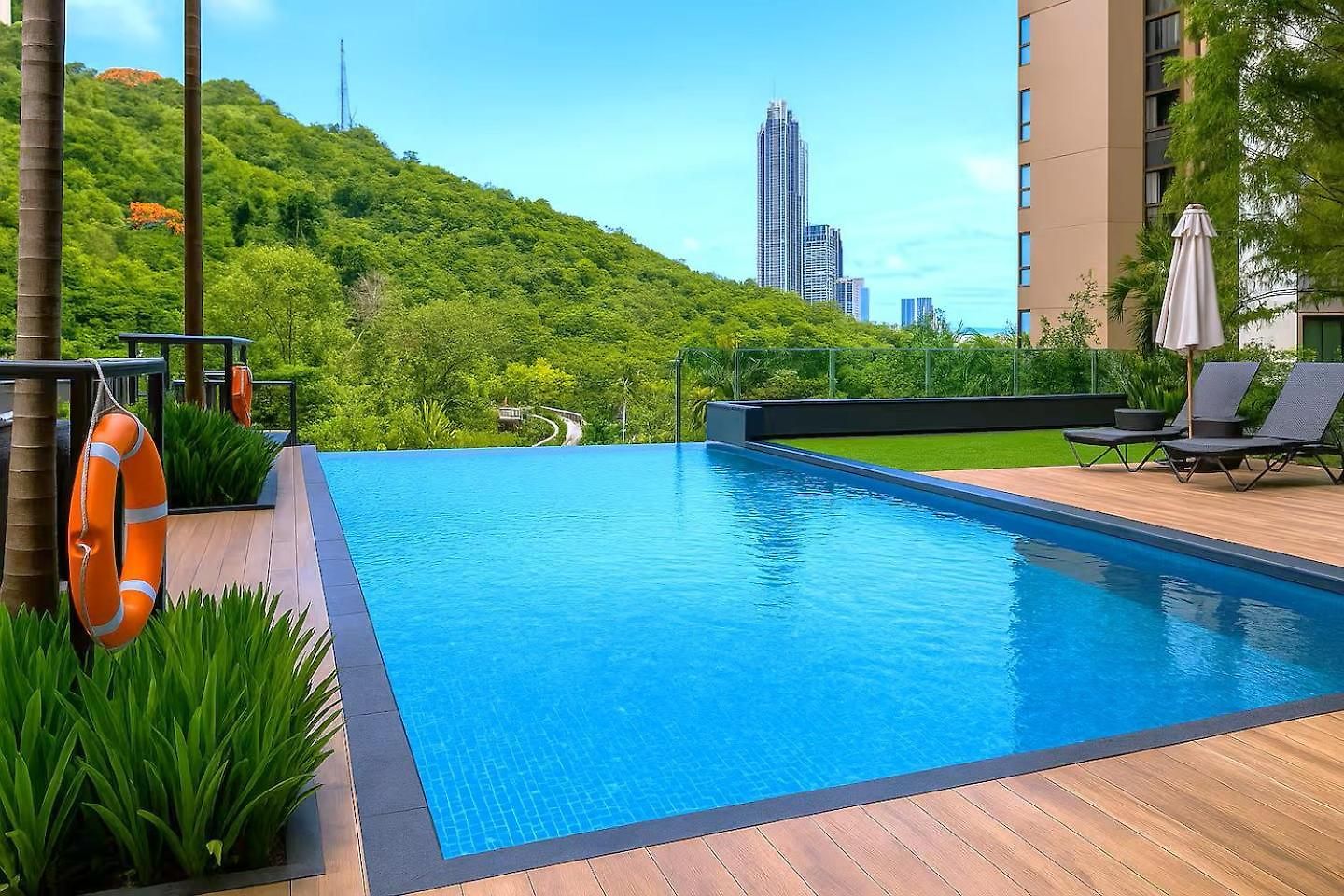 Unixx South Apartment