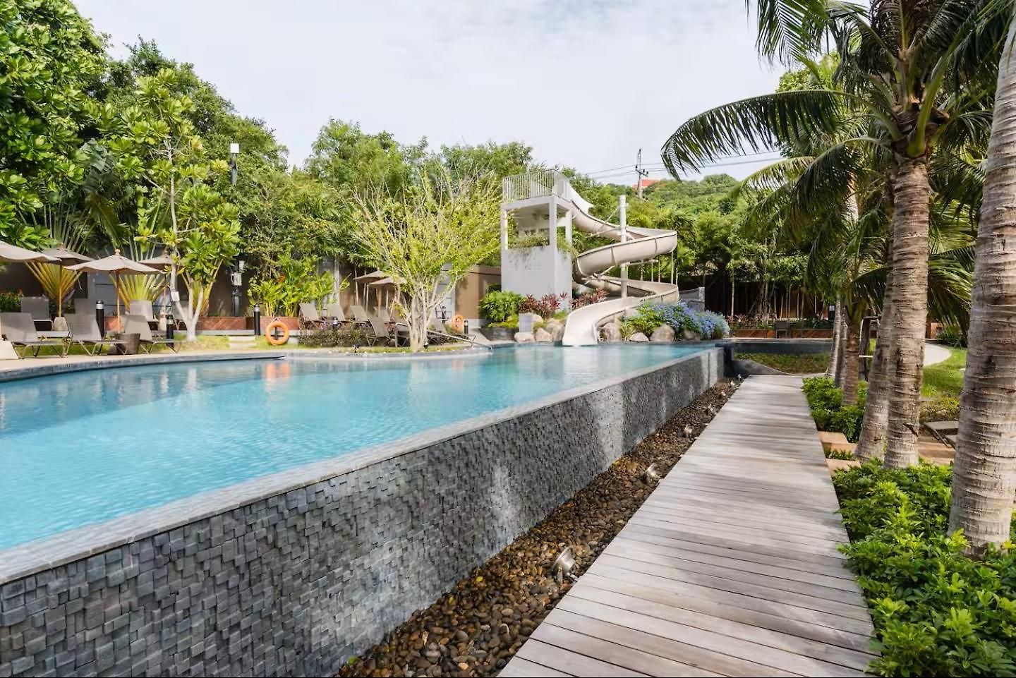 Unixx South Apartment Pattaya