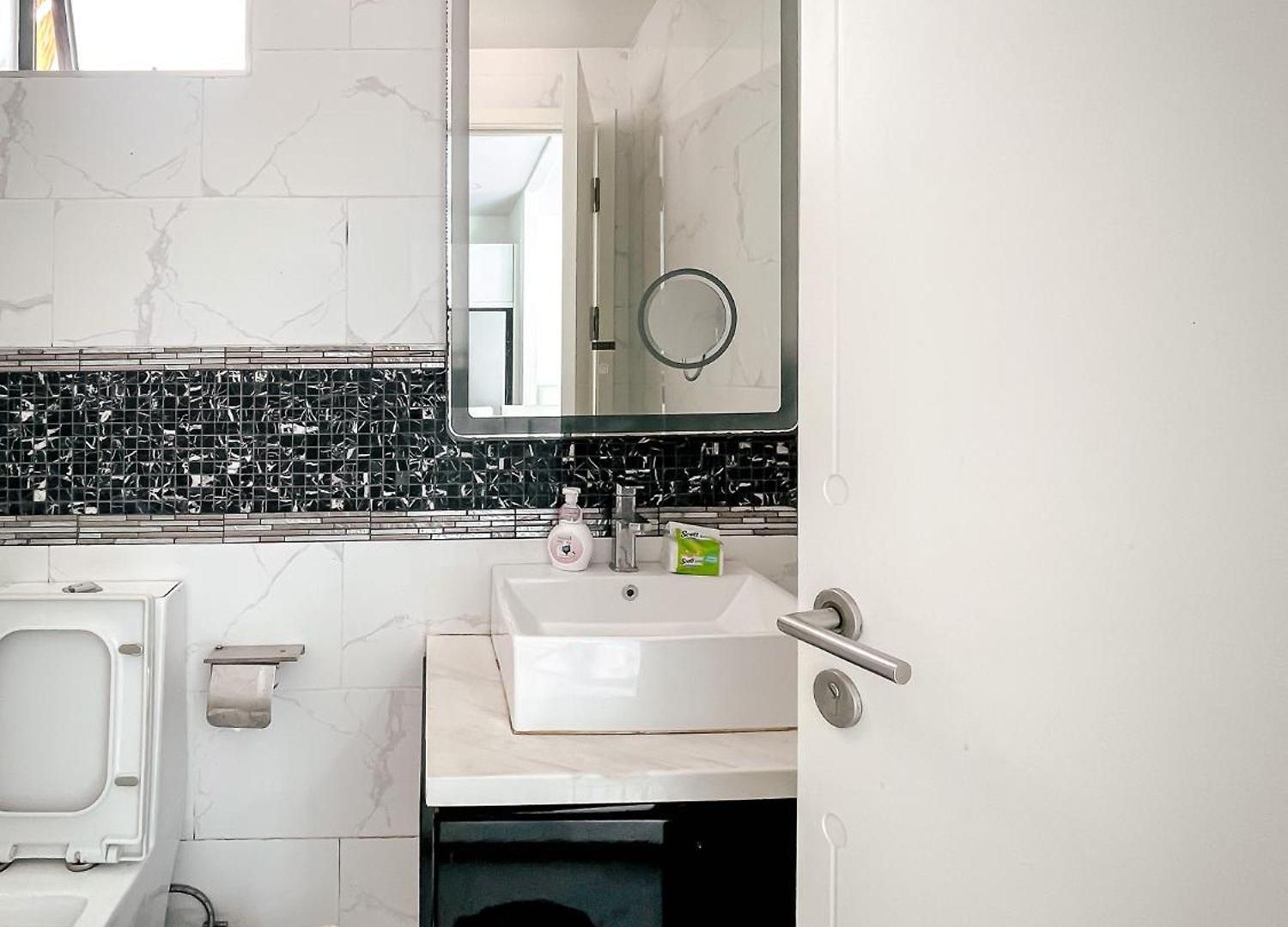 Magnitude 8 Bedroom In Palm Spring Pattaya