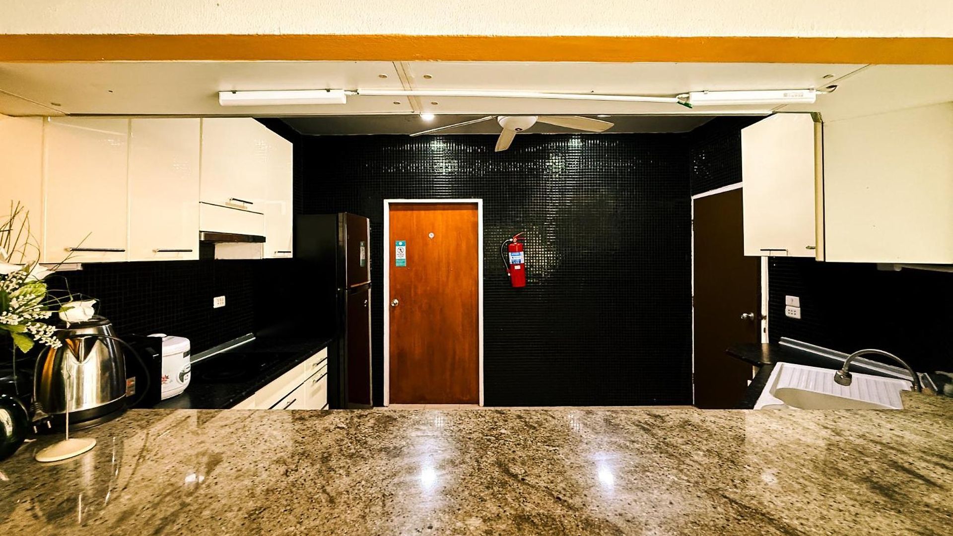 Apartment Magnitude 6 Bedroom In Pratumnak