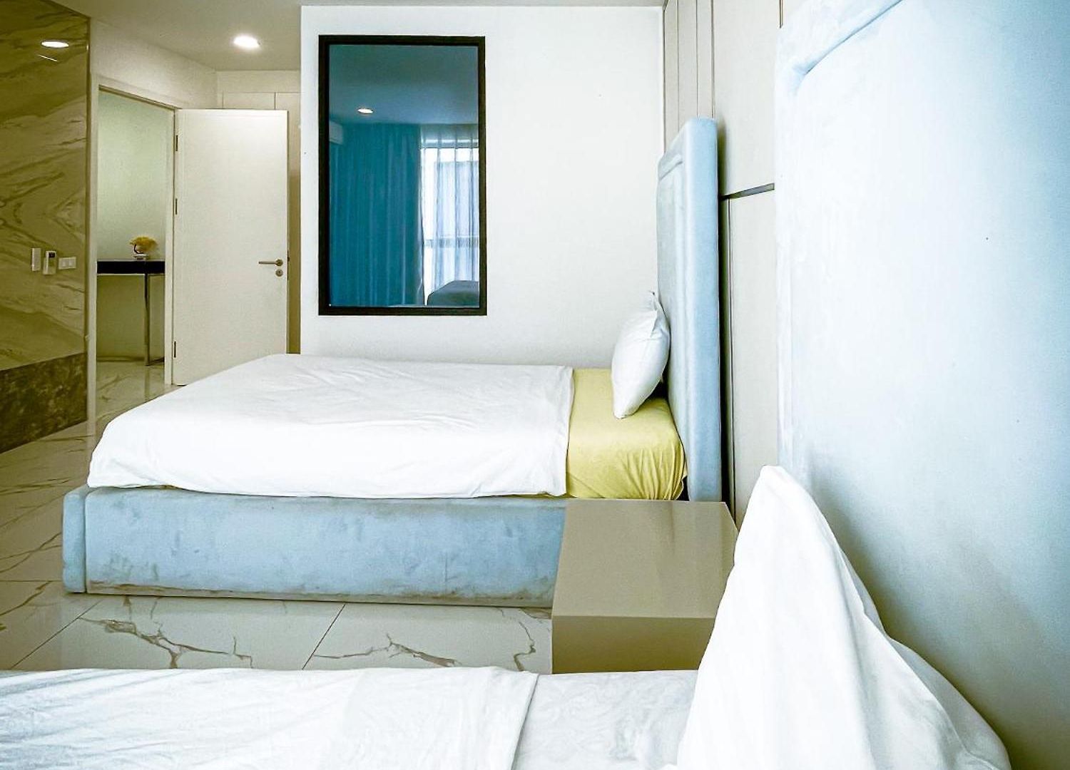 Magnitude 8 Bedroom In Palm Spring Pattaya