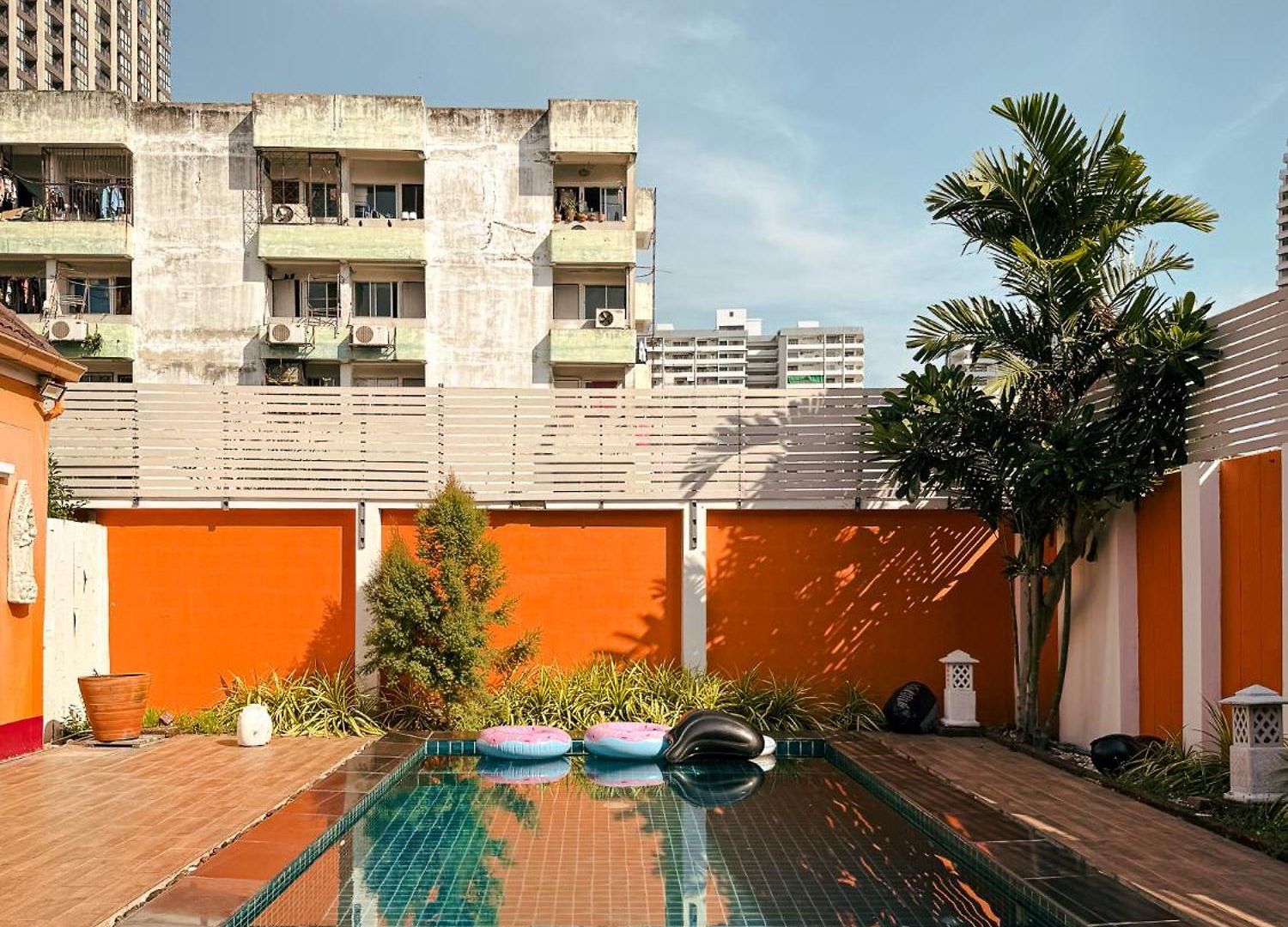 Magnitude 6 Bedroom In Pratumnak * Pattaya