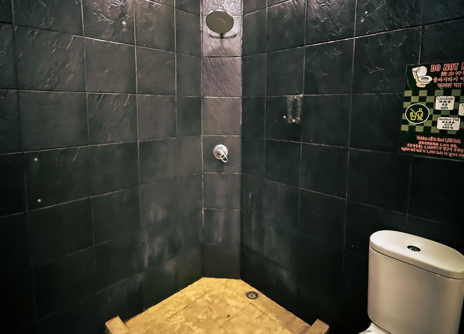 Magnitude 6 Bedroom In Pratumnak Pattaya