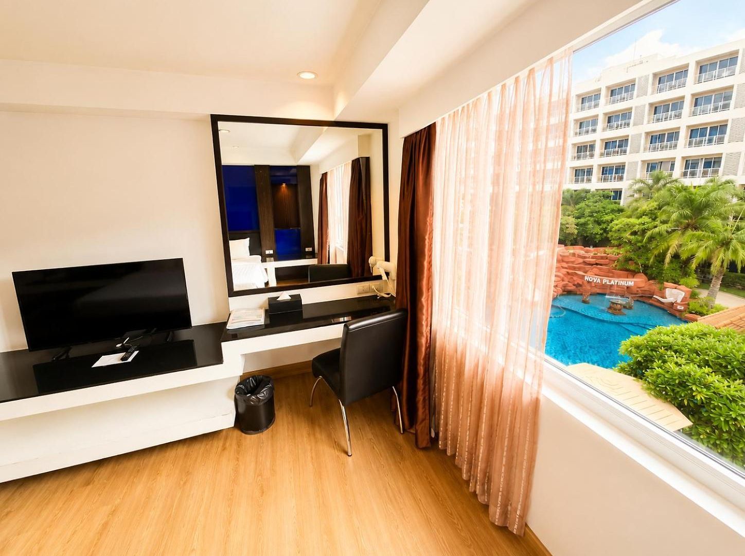 Nova Platinum 4* Pattaya