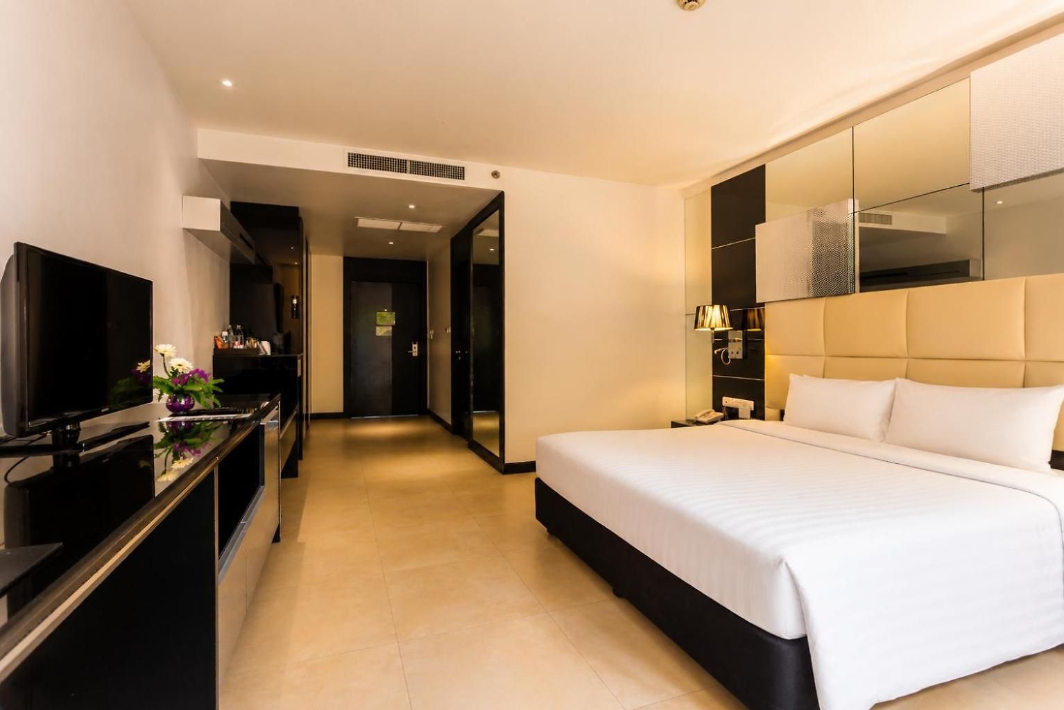Nova Platinum Hotel Pattaya