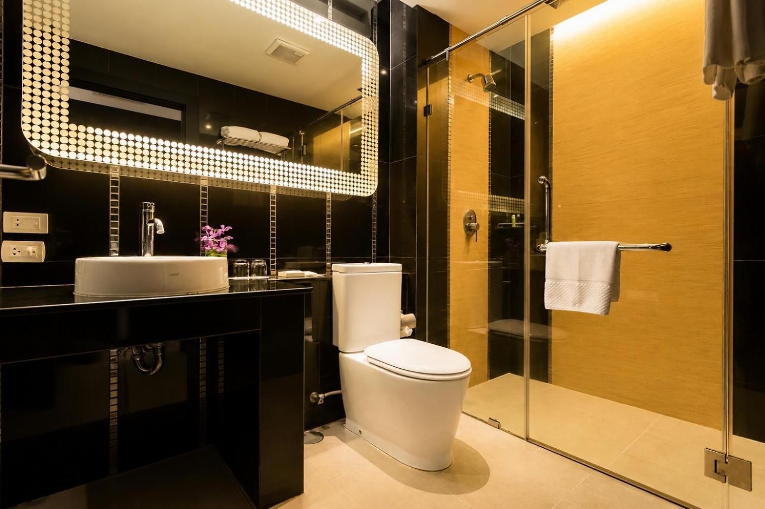 Nova Platinum Hotel 4*