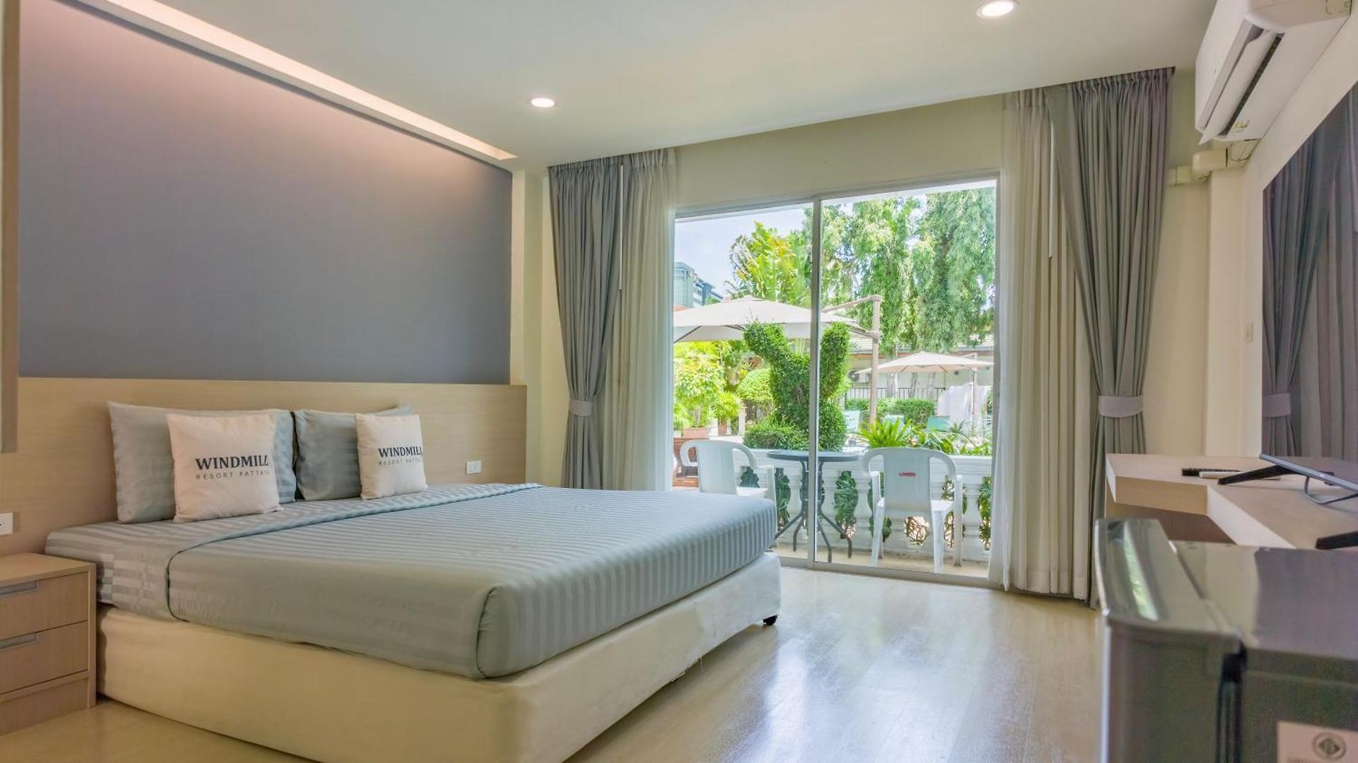 วินด์มิลล์รีสอร์ทโฮเทล พัทยา โรงแรม Pattaya