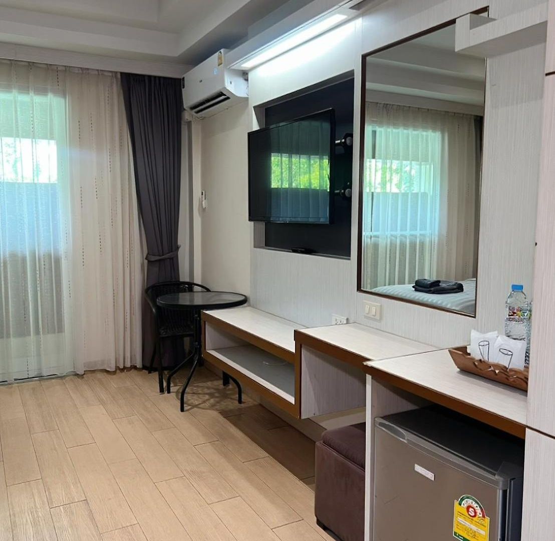 วินด์มิลล์รีสอร์ทโฮเทล พัทยา โรงแรม Pattaya