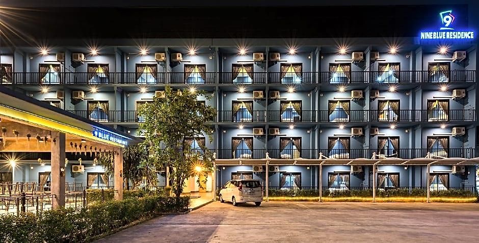 โรงแรม Nine Blue 3*