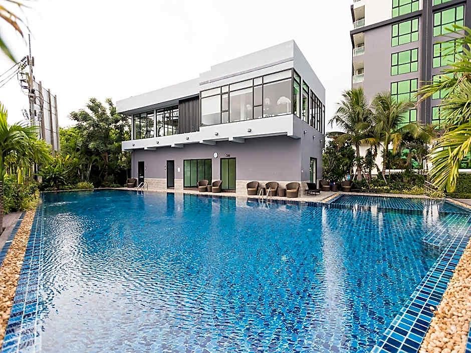 Dusit Grand View