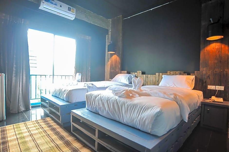 โรงแรม Nine Blue 3*