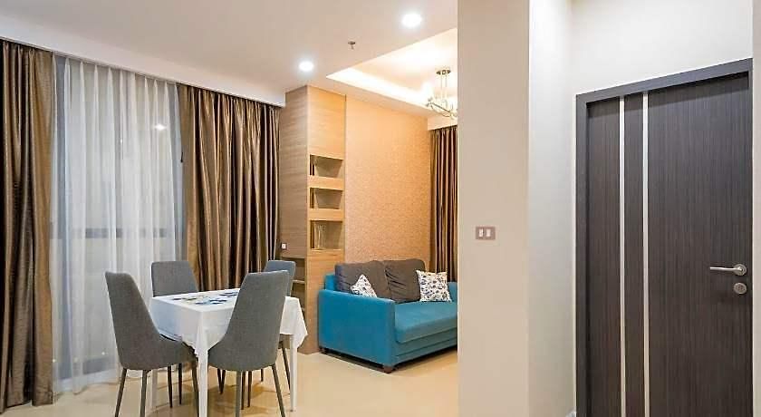 Dusit Grand View Apartment