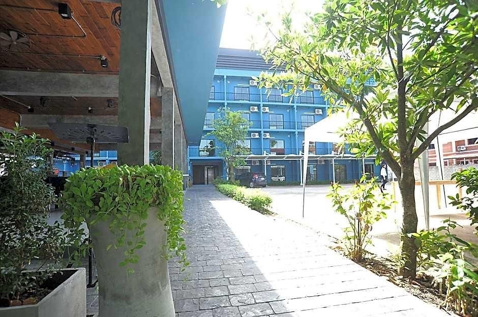 Nine Blue โรงแรม