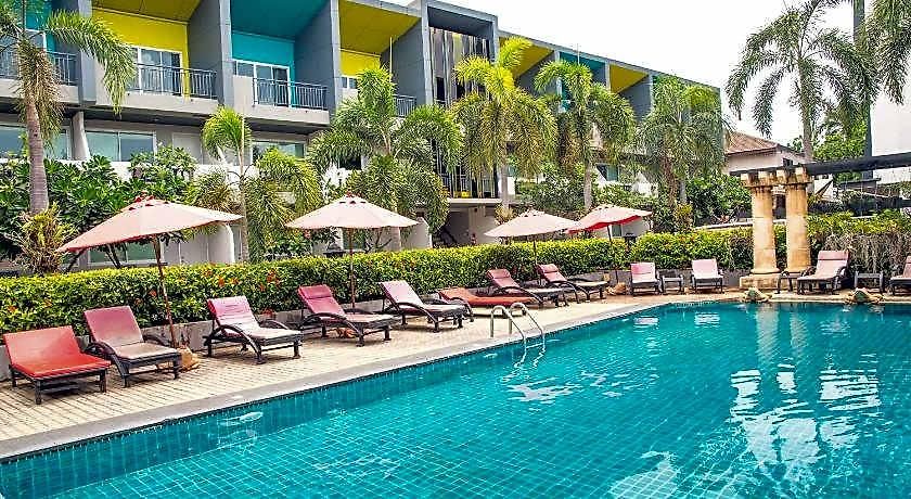 Asleep By Lantana Hotel