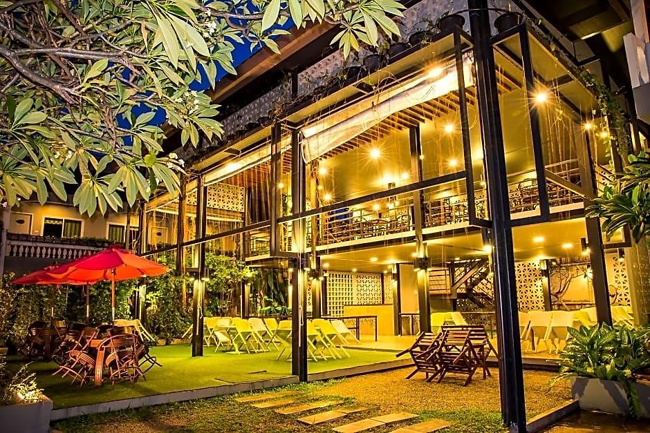 Asleep By Lantana Hotel 3*