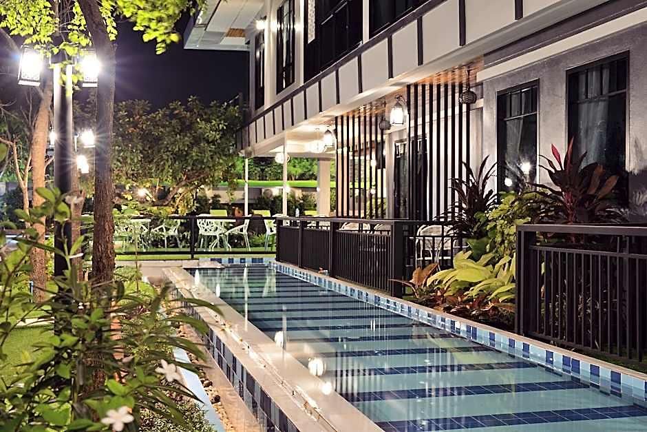 โรงแรม The Tamnan & 4*