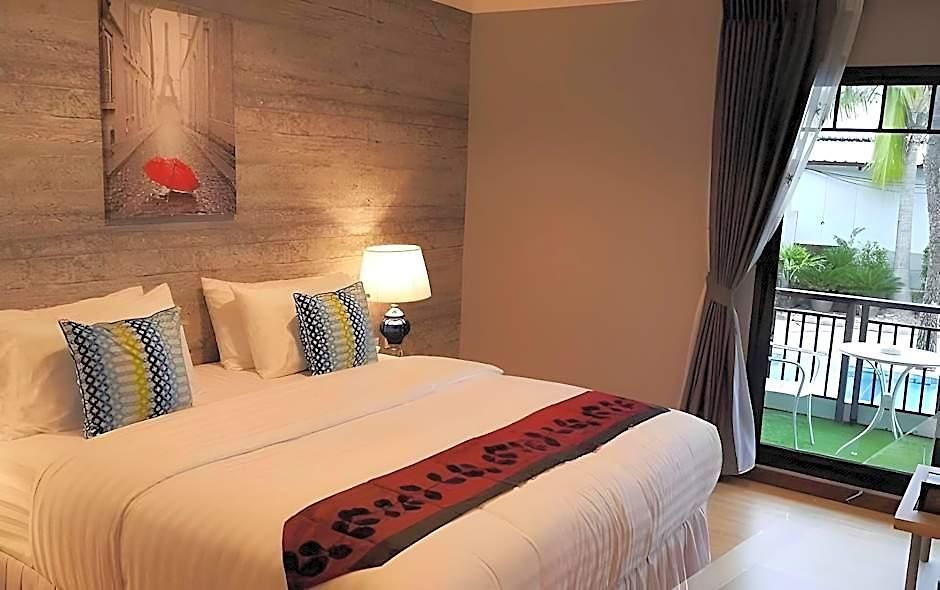 โรงแรม The Tamnan &