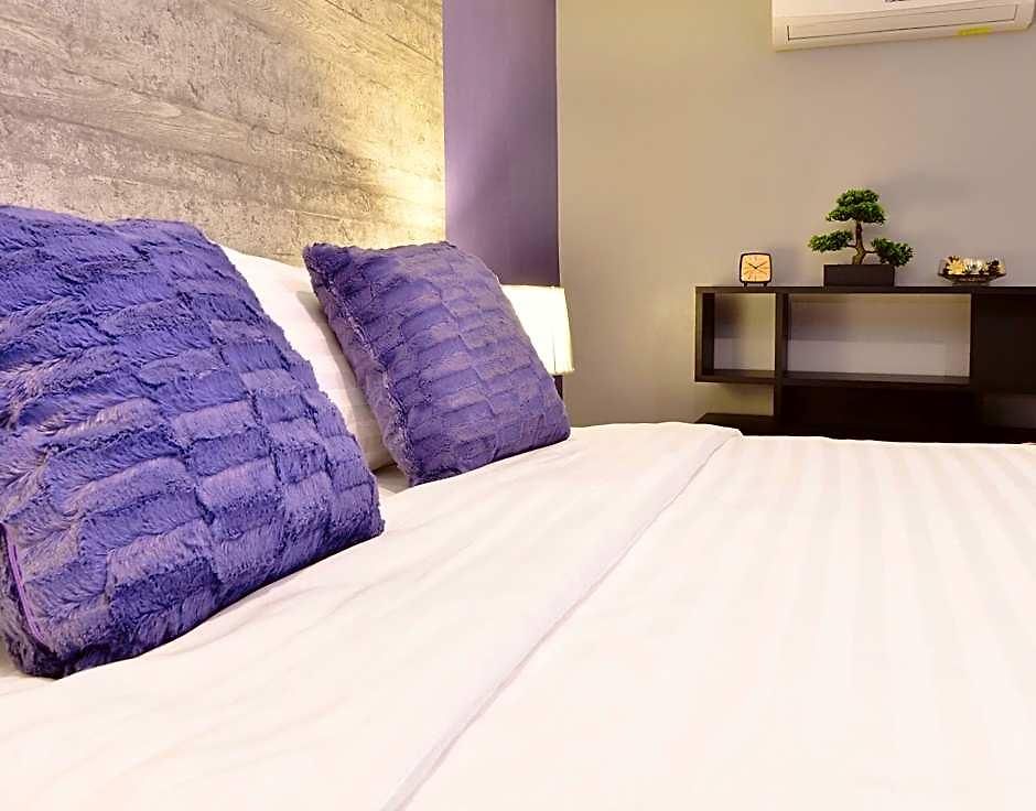 The Tamnan & โรงแรม Pattaya