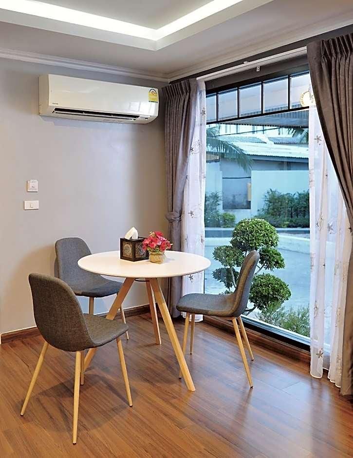 โรงแรม The Tamnan & 4*