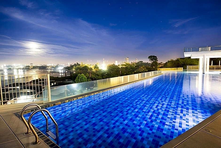 Tsix5 Quarter Pattaya