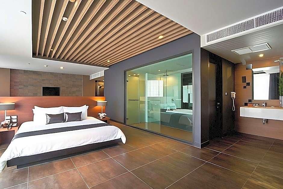 โรงแรม Tsix5 Quarter Pattaya