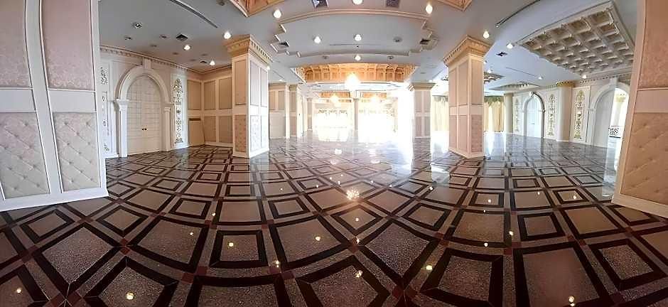 Adriatic Palace โรงแรม