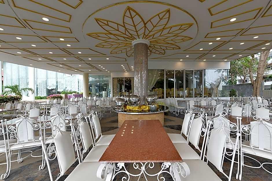 Adriatic Palace Pattaya