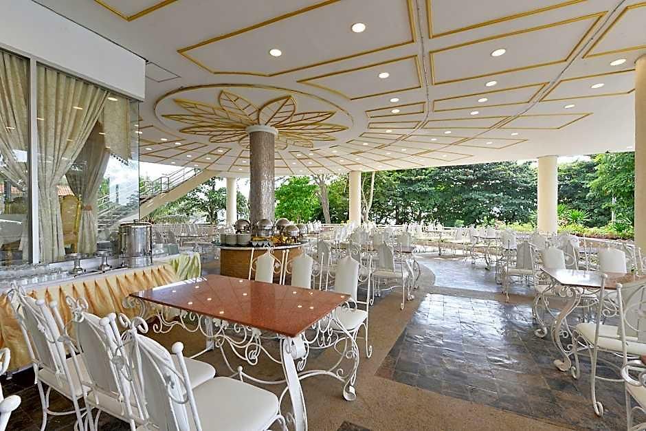 Adriatic Palace โรงแรม 5*