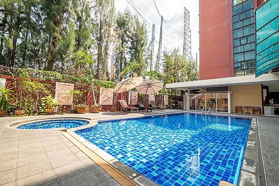 โรงแรม Sunday Ja
