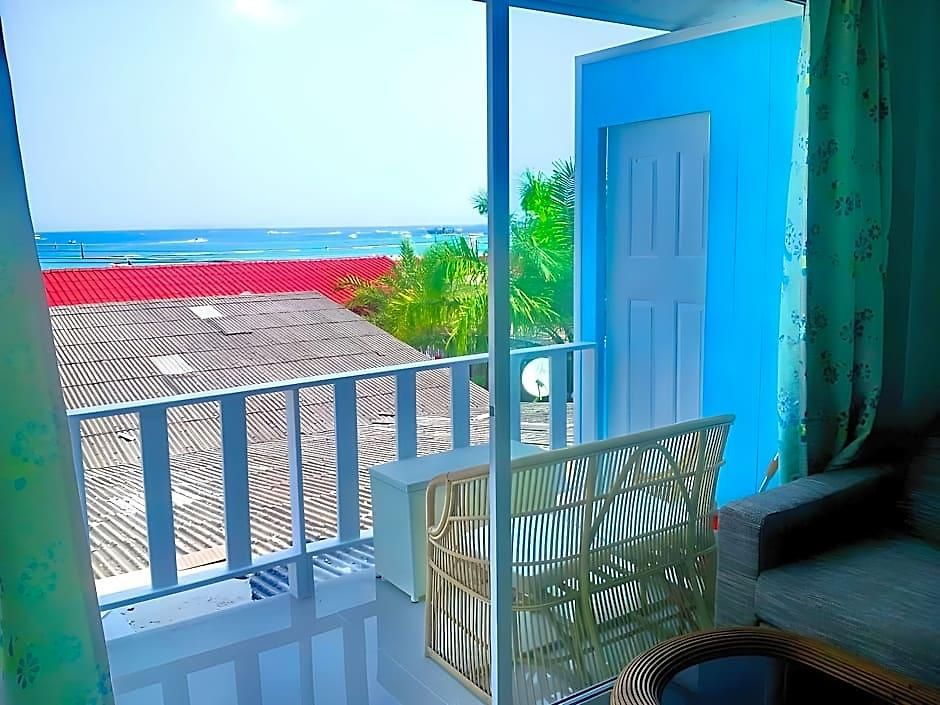 โรงแรม Baan Sai Thong 2*