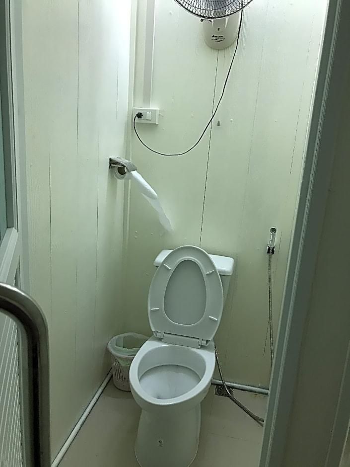 Anna Hostel