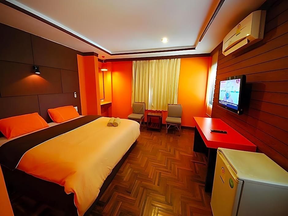 Hotel The Palm Delight 2*